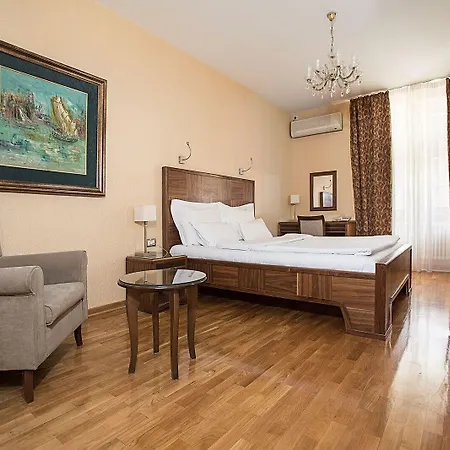 Majestic Hotel