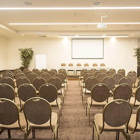 فندق ماجستيك 4*