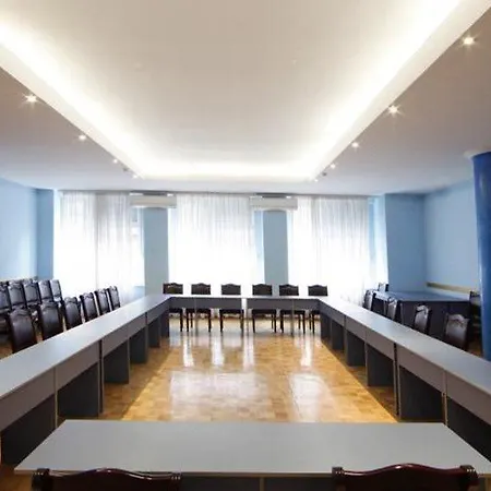 Hotel Majestic 4*