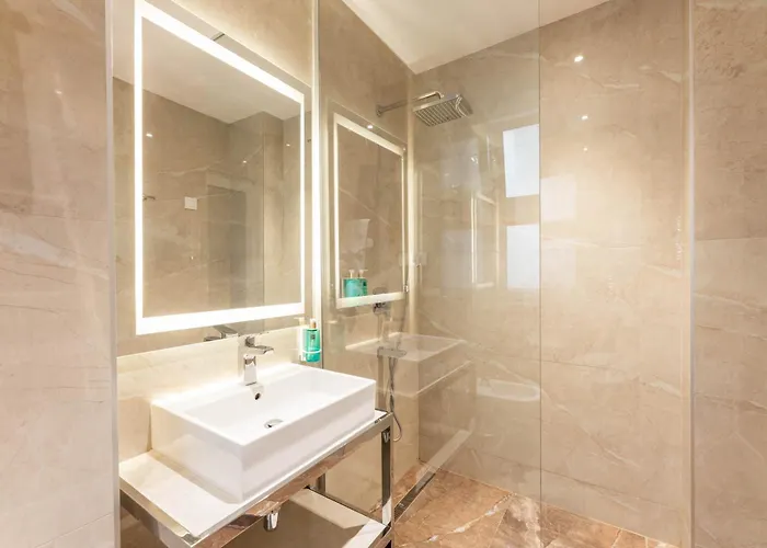 Отель Majestic Белград